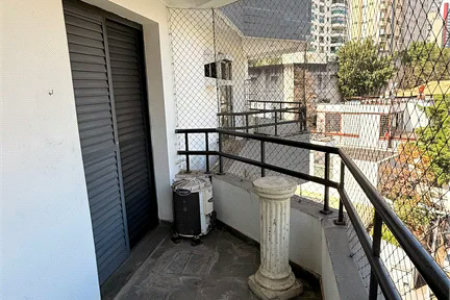 Apartamento à venda com 3 quartos, sendo 1 suíte, em Vila Andrade, São Paulo, SP
