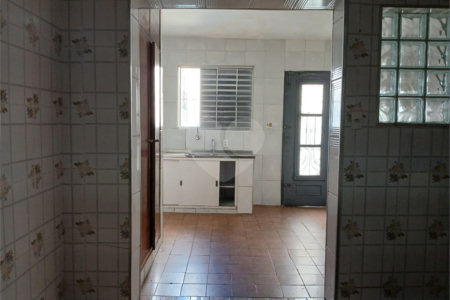 Casa Térrea à venda com 3 quartos em Pacaembu, São Paulo, SP
