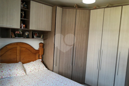 Casa Térrea à venda com 4 quartos, sendo 1 suíte,  em Vila Mazzei, São Paulo, SP