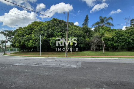 Casa à venda com 3 suítes no condomínio Granja Olga II, Sorocaba - SP