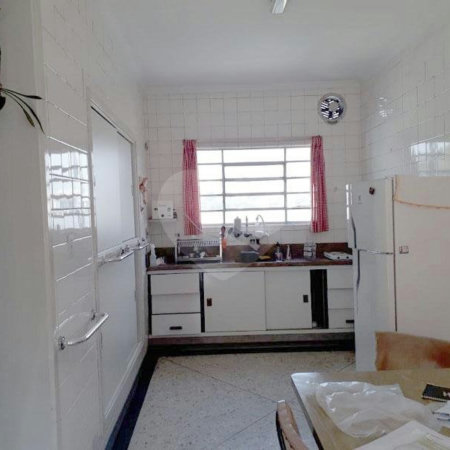 Casa à venda com 3 quartos em Vila Romana, São Paulo, SP