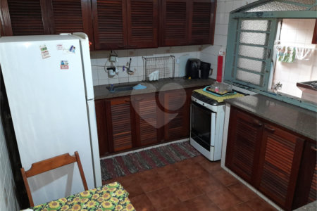 Casa à venda com 5 quartos, sendo 1 suíte,  em Jardim Anhangüera, Ribeirão Preto, SP