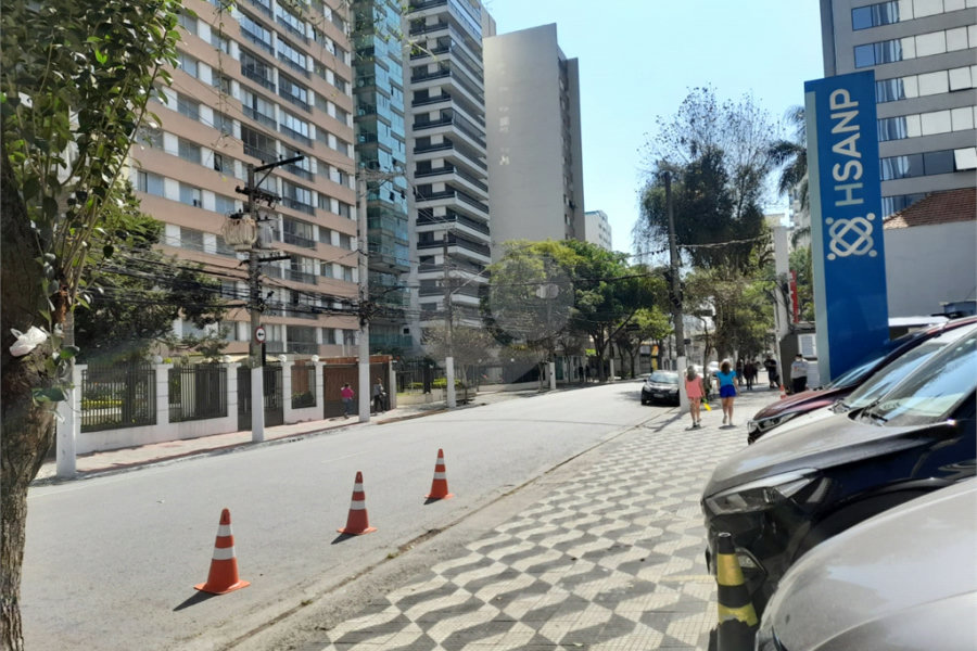 Apartamento à venda com 4 quartos, sendo 1 suíte, em Santana, São Paulo, SP