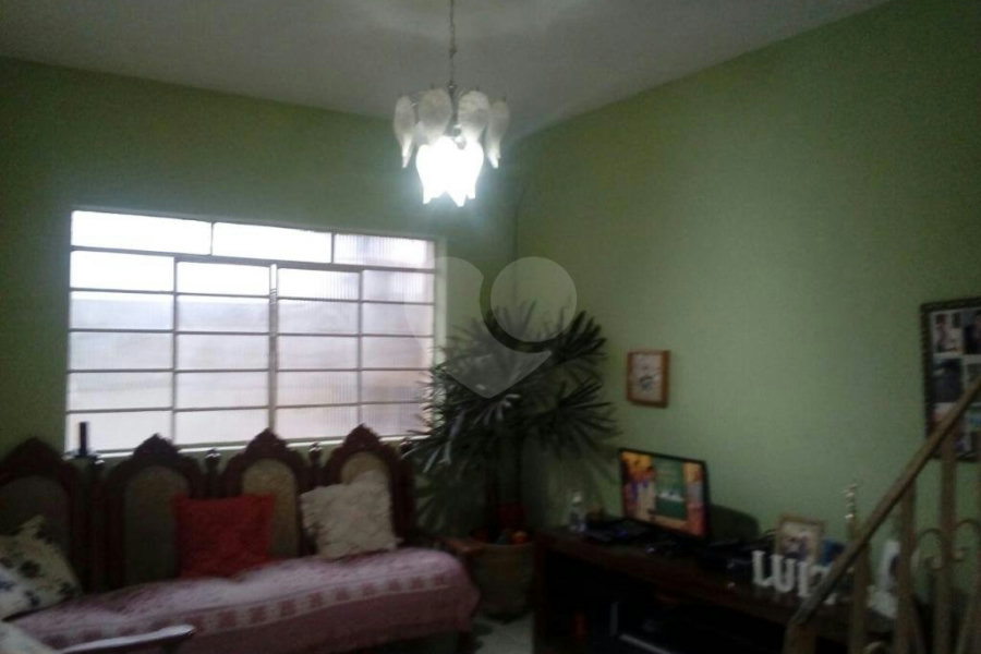 Sobrado à venda com 3 quartos, sendo 1 suíte, em Tremembé, São Paulo, SP