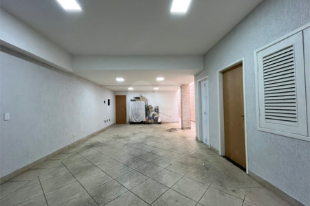 Casa à venda com 4 quartos, sendo 1 suíte, em Vila Maria Alta, São Paulo, SP
