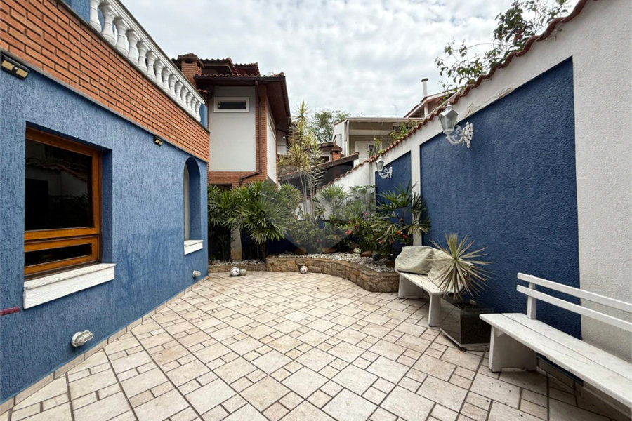 Casa à venda ou para alugar com 3 quartos, sendo 1 suíte, no condomínio Da Serra, São Paulo - SP