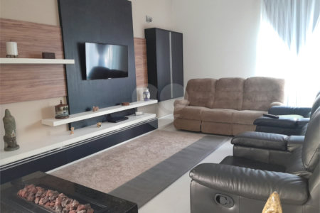 Casa à venda com 5 suítes no condomínio Ipe Velho, Vinhedo - SP