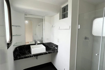 Apartamento à venda com 3 quartos, sendo 2 suítes,  em Vila Suzana, São Paulo, SP