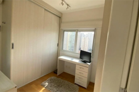 Apartamento à venda com 3 suítes em Vila Romana, São Paulo, SP