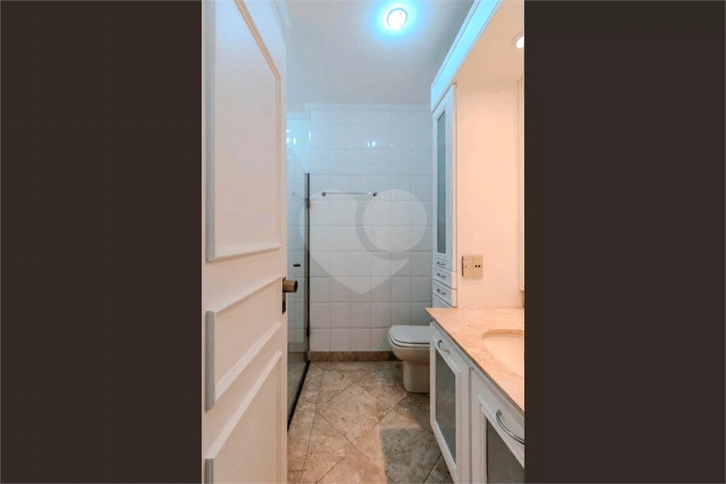 Apartamento à venda com 4 quartos, sendo 2 suítes, em Paraíso do Morumbi, São Paulo, SP