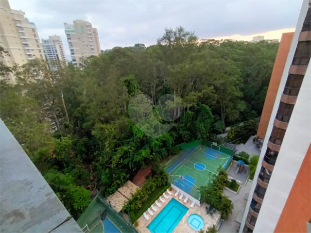 Apartamento à venda com 3 quartos, sendo 1 suíte,  em Jardim Sul, São Paulo, SP