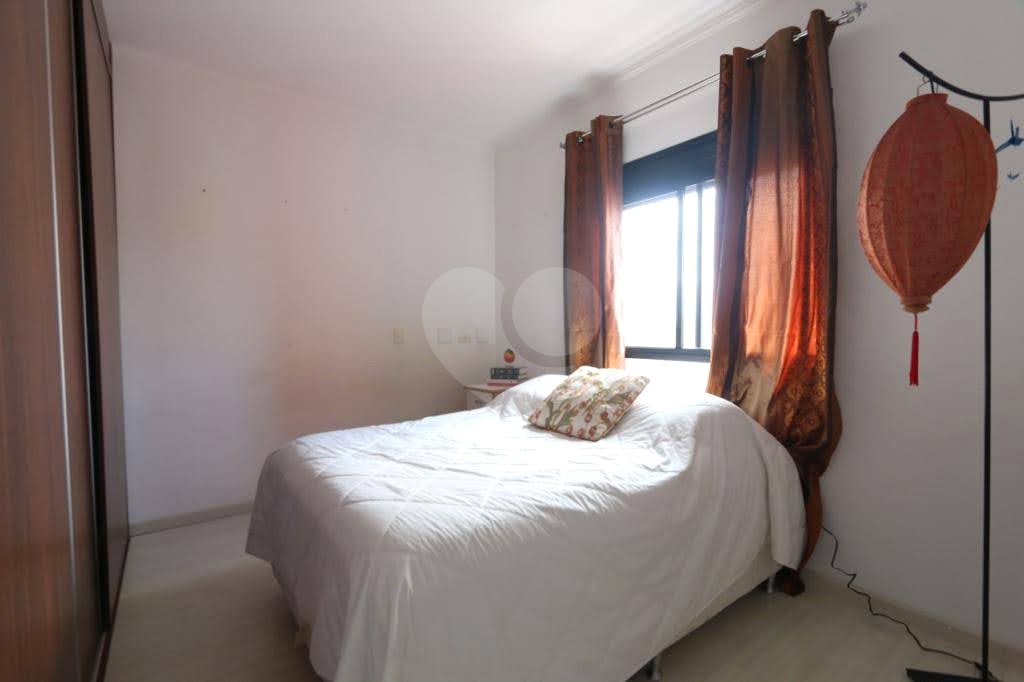 Apartamento à venda com 4 quartos, sendo 2 suítes,  em Vila Uberabinha, São Paulo, SP