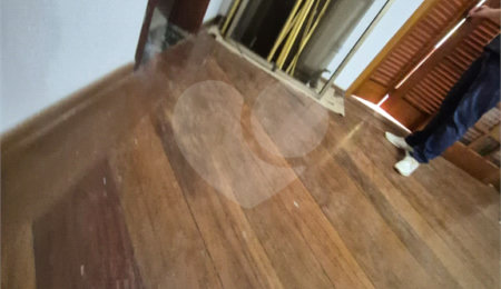 Casa à venda com 4 suítes no condomínio Alpes da Cantareira, Mairiporã - SP