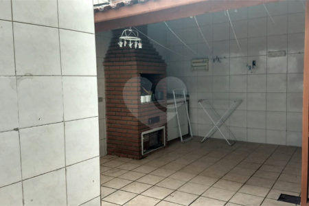 Sobrado à venda com 3 quartos, sendo 1 suíte, em Parada Inglesa, São Paulo, SP