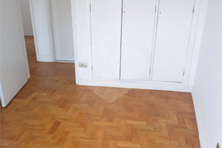 Apartamento à venda com 3 quartos, sendo 1 suíte,  em Santana, São Paulo, SP