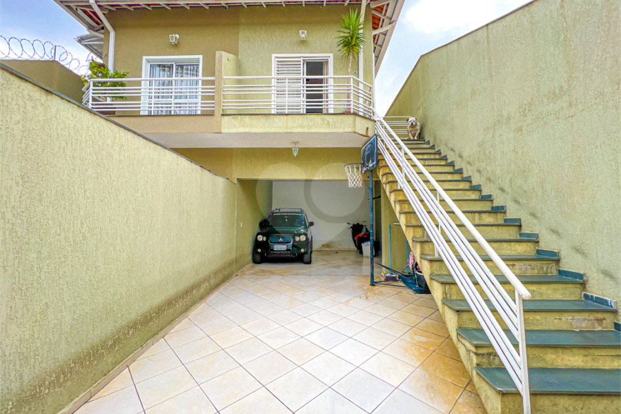 Casa à venda com 3 quartos, sendo 1 suíte,  no condomínio 658, São Paulo - SP