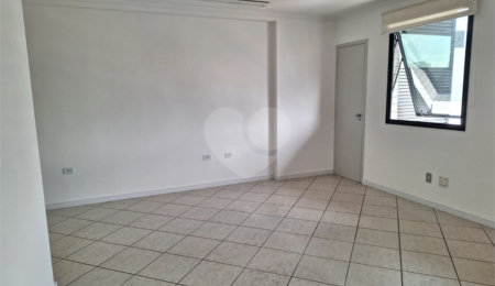 Sala à venda em Lapa, São Paulo, SP