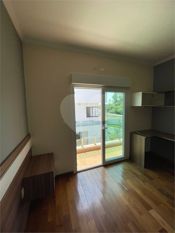 Casa à venda ou para alugar com 3 quartos, sendo 1 suíte, no condomínio Villagio Bella Citta, Mogi das Cruzes - SP