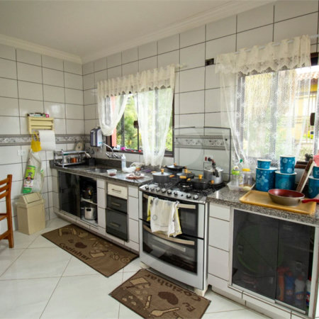 Casa à venda com 3 quartos, sendo 1 suíte,  em Alto da Serra (mailasqui), São Roque, SP