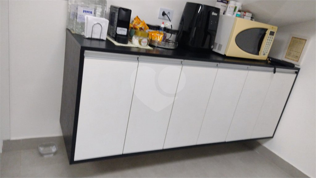 Apartamento à venda com 2 suítes em Jardim Londrina, São Paulo, SP