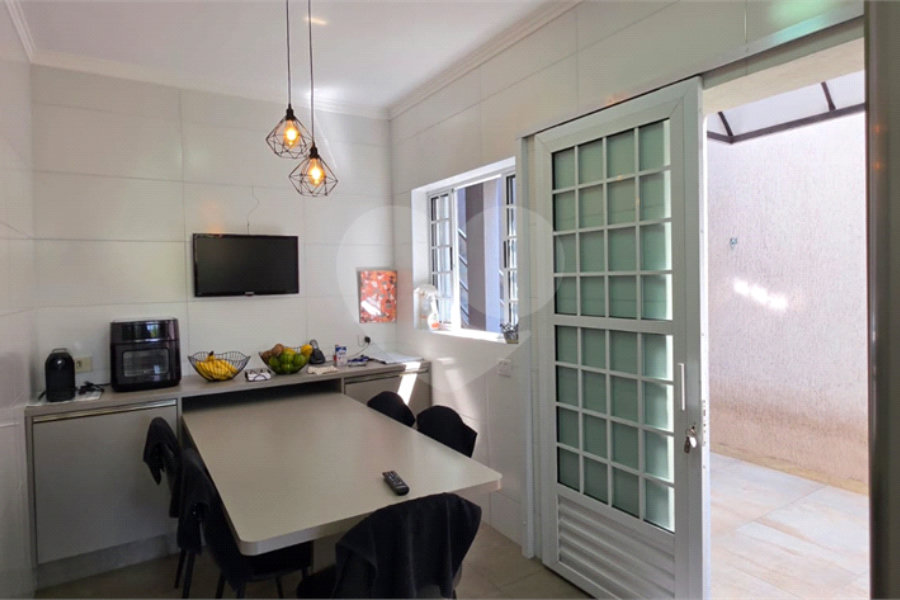 Casa Térrea à venda ou para alugar com 8 quartos, sendo 4 suítes, em Vila Pereira Barreto, São Paulo, SP