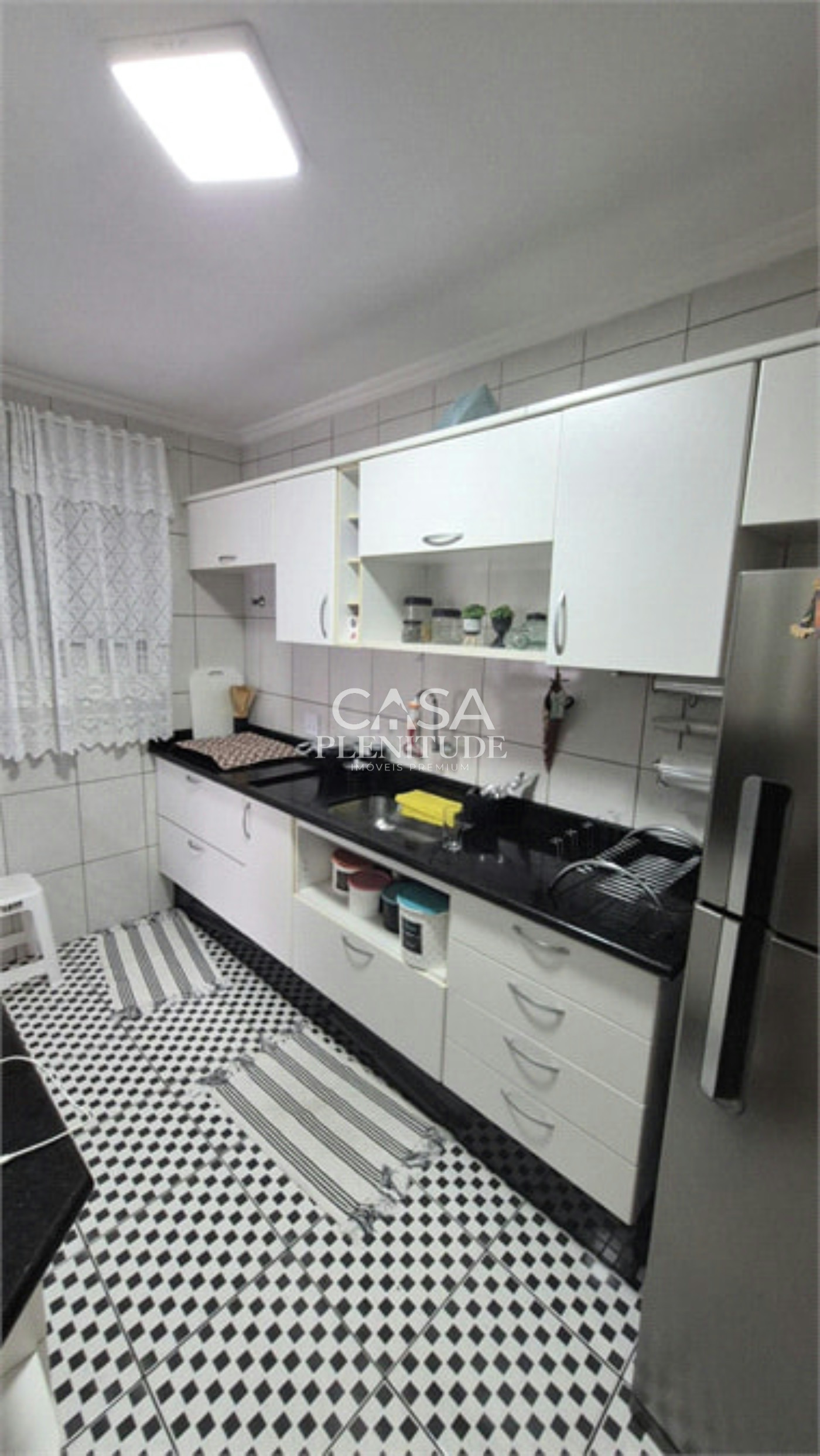 Casa em condomínio à venda com 3 quartos, sendo 1 suíte, em Jardim Residencial Carmem Blanco, Sorocaba, SP