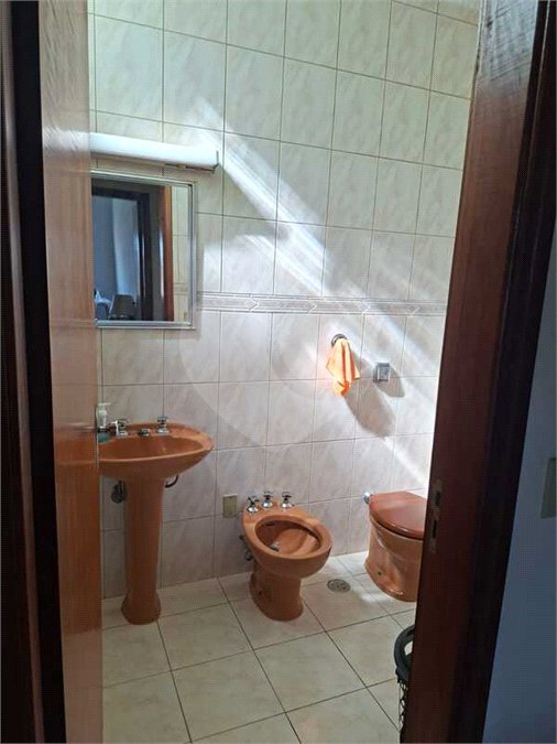 Casa Térrea à venda ou para alugar com 3 quartos, sendo 1 suíte, em Vila Sfeir, Indaiatuba, SP