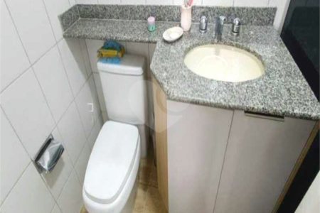 Cobertura à venda com 3 quartos, sendo 1 suíte,  em Tijuca, Rio de Janeiro, RJ