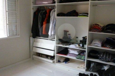 Sobrado à venda com 3 quartos, sendo 1 suíte,  em Paraíso do Morumbi, São Paulo, SP