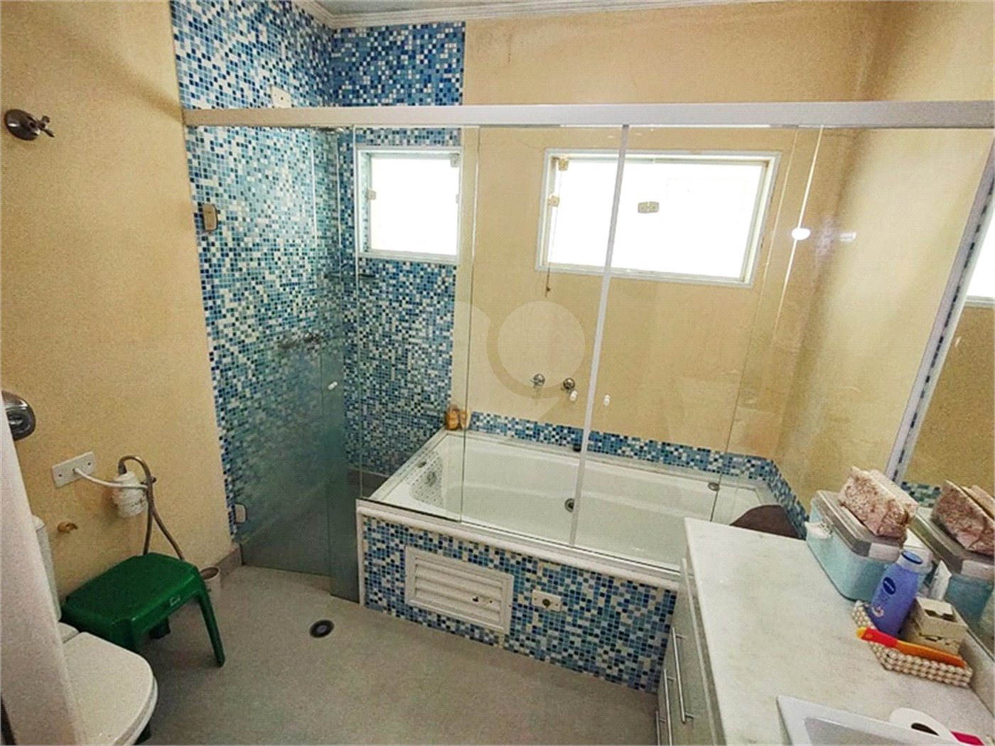 Casa à venda com 3 suítes em Parada Inglesa, São Paulo, SP