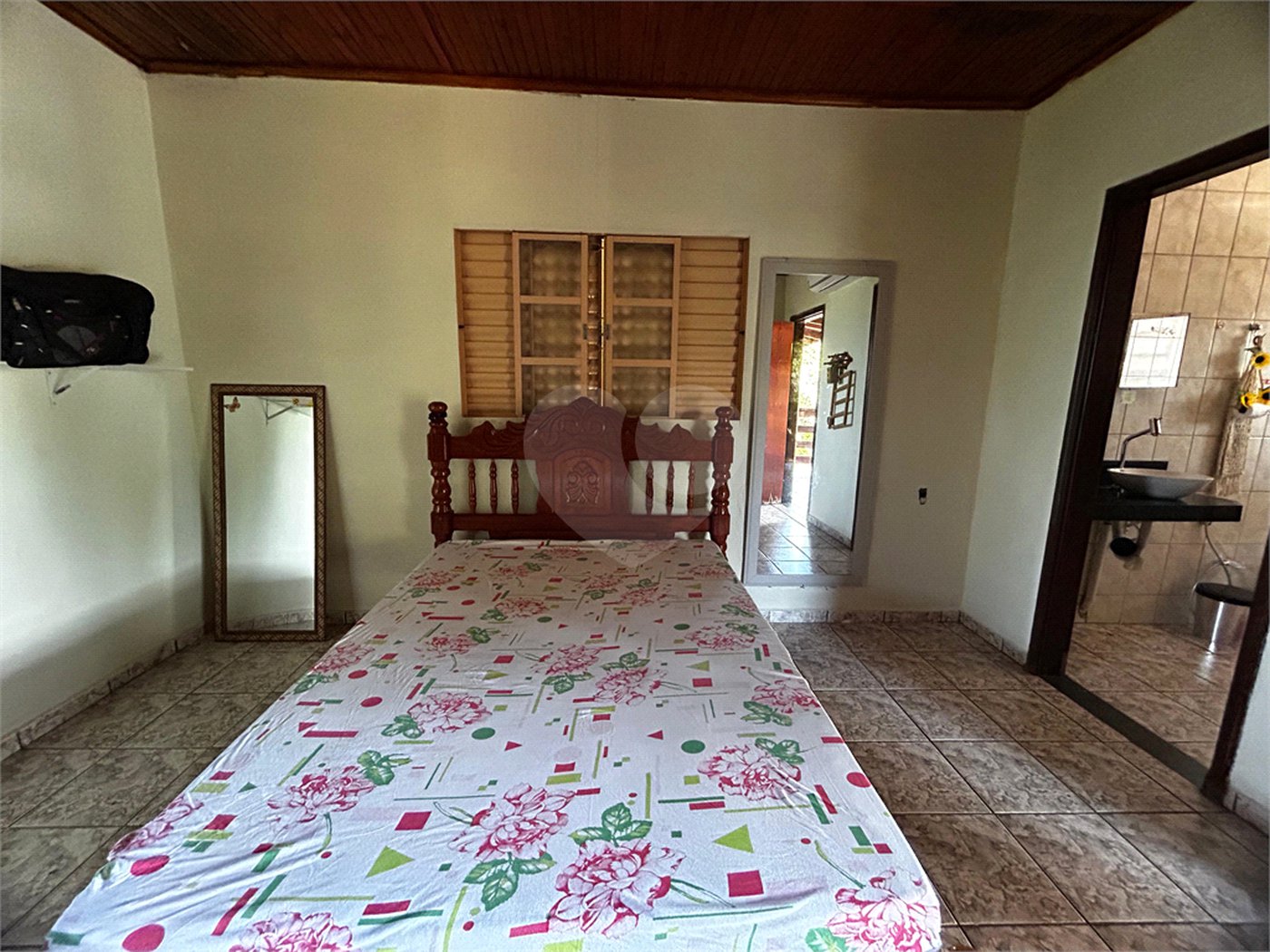 Chácara à venda com 3 quartos, sendo 1 suíte, no Centro, Três Lagoas, MS