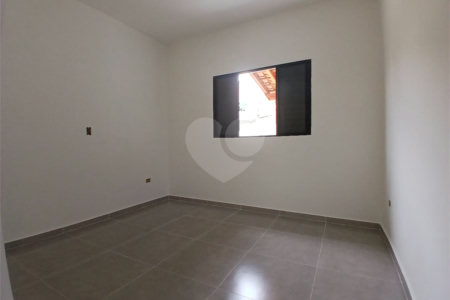 Casa à venda com 2 suítes em Jardim São Felipe, Atibaia, SP