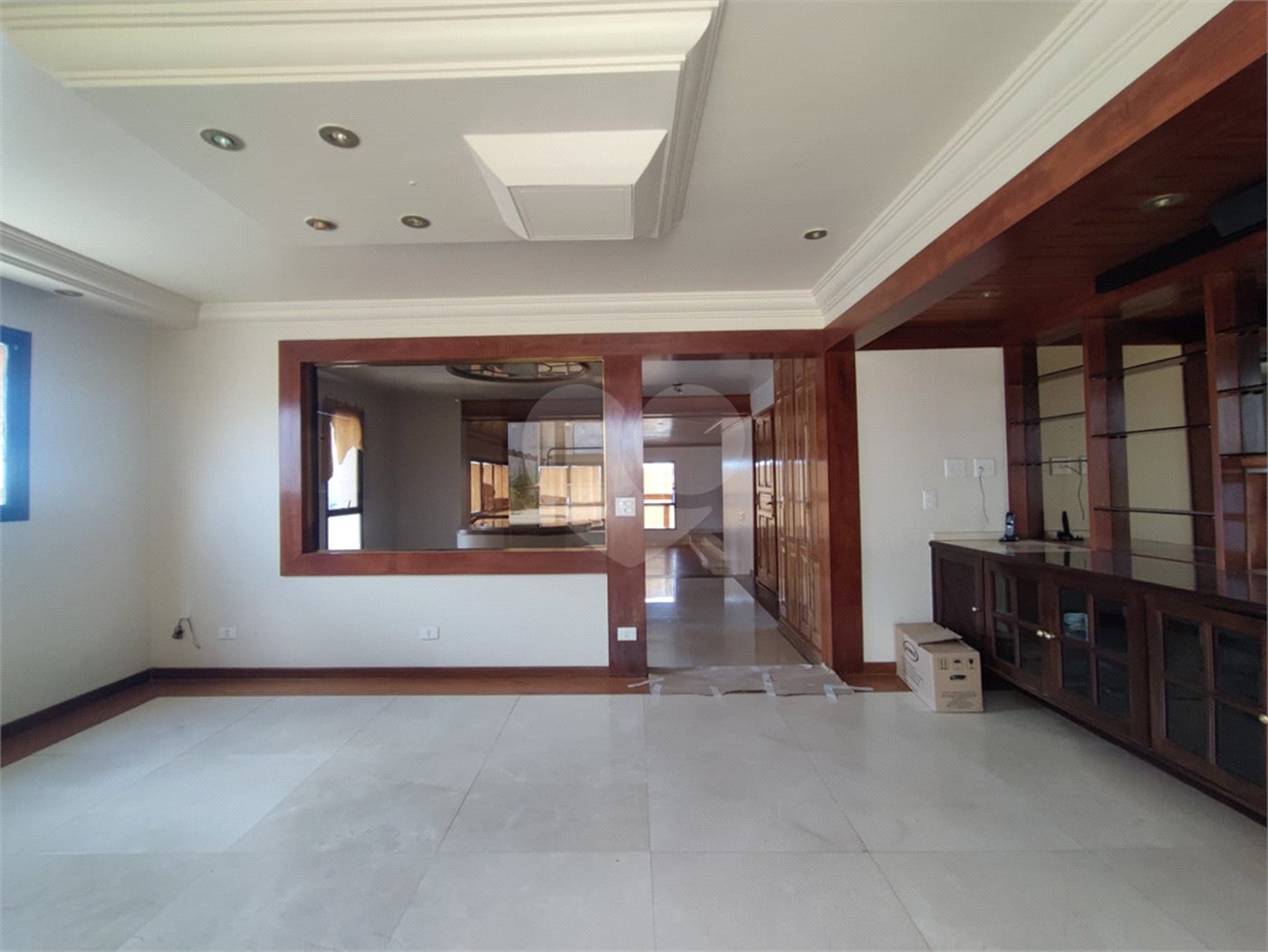 Apartamento à venda com 4 suítes em Moema, São Paulo, SP