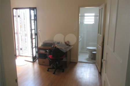 Casa à venda com 2 quartos, sendo 1 suíte, em Mirandópolis, São Paulo, SP