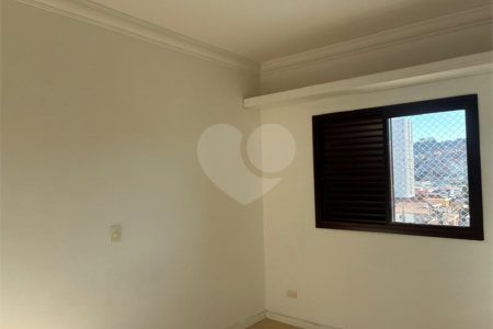 Apartamento à venda com 3 suítes em Vila Galvão, Guarulhos, SP