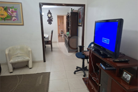 Casa de Vila à venda com 3 quartos, sendo 1 suíte, em Vila Bertioga, São Paulo, SP