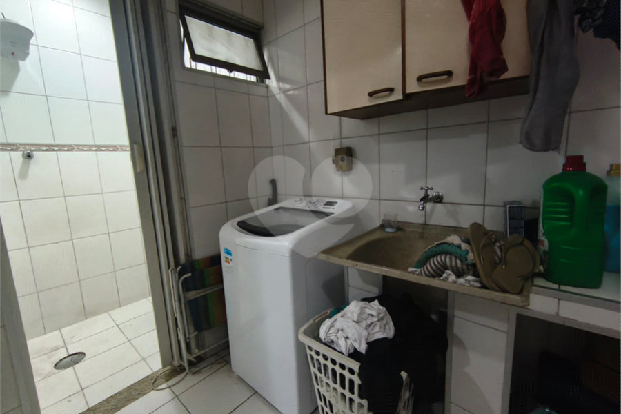 Sobrado à venda com 8 quartos, sendo 2 suítes, em Parada Inglesa, São Paulo, SP