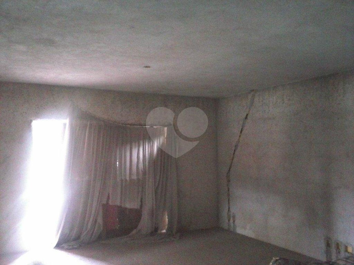 Sobrado à venda com 4 quartos, sendo 1 suíte, em Barro Branco (zona Norte), São Paulo, SP
