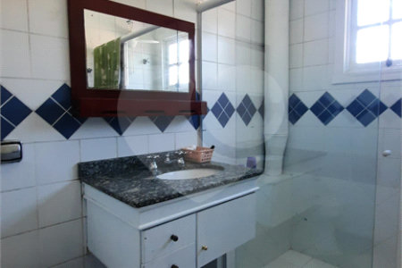 Casa de Vila à venda com 4 quartos, sendo 2 suítes, em Granja Julieta, São Paulo, SP