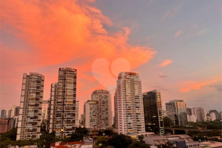 Cobertura à venda com 1 suíte em Brooklin Paulista, São Paulo, SP