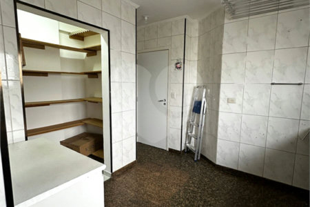 Apartamento à venda com 4 quartos, sendo 1 suíte, em Anchieta, São Bernardo do Campo, SP