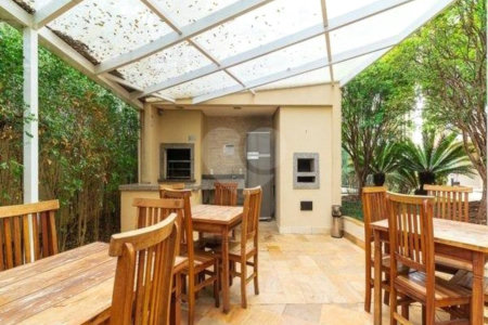 Apartamento à venda com 3 suítes em Vila Suzana, São Paulo, SP