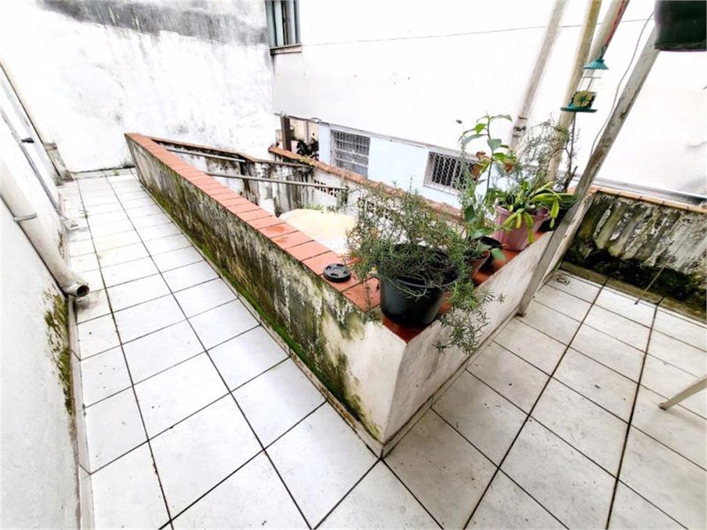 Casa com 3 dormitórios à venda, 119 m² por R$ 689.000,00 - Pompéia - Santos/SP