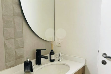 Apartamento à venda com 2 quartos, sendo 1 suíte, em Vila Paiva, São Paulo, SP