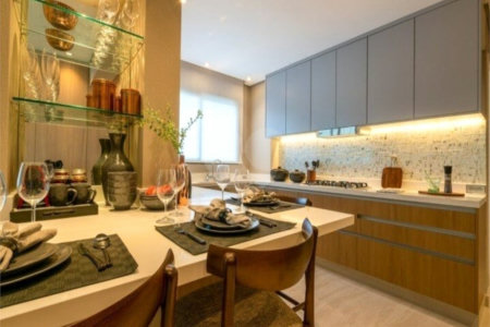 Apartamento à venda com 3 suítes em Moema, São Paulo, SP