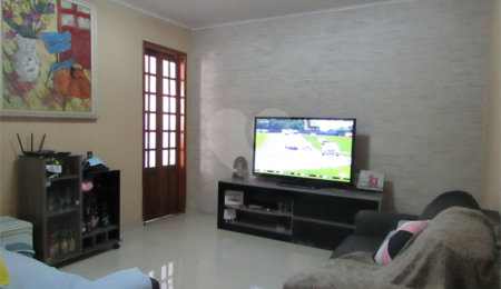 Casa à venda com 3 quartos em Vila Ivone, São Paulo, SP