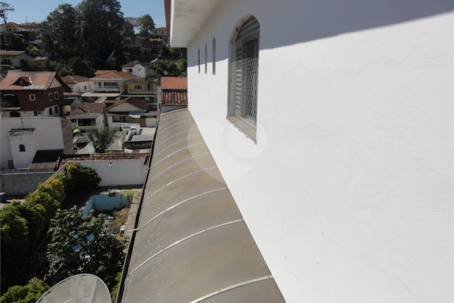 Sobrado à venda com 6 quartos, sendo 4 suítes, em Tremembé, São Paulo, SP