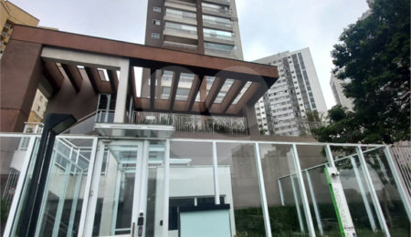 2 Dormitórios com Suíte ao lado do Shopping Interlagos!!!