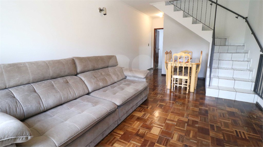 Sobrado à venda com 3 quartos, sendo 1 suíte, em Tremembé, São Paulo, SP