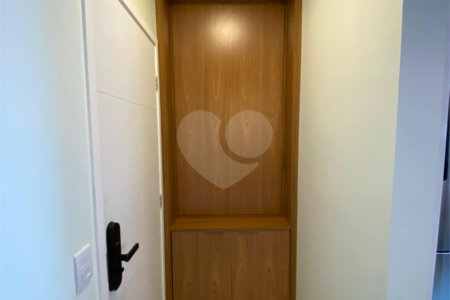 Apartamento à venda com 3 quartos, sendo 1 suíte,  em Vila Independência, Sorocaba, SP